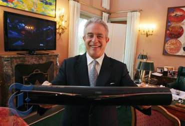 Michael Solomon with the HD VMD system